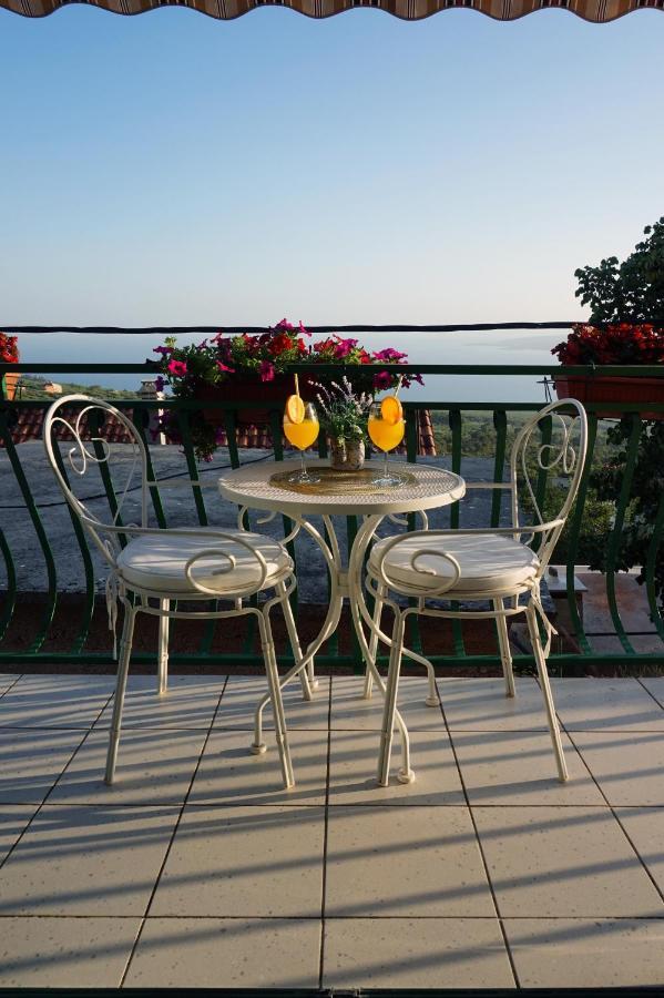 Holiday House Terezija Baška Voda Eksteriør billede